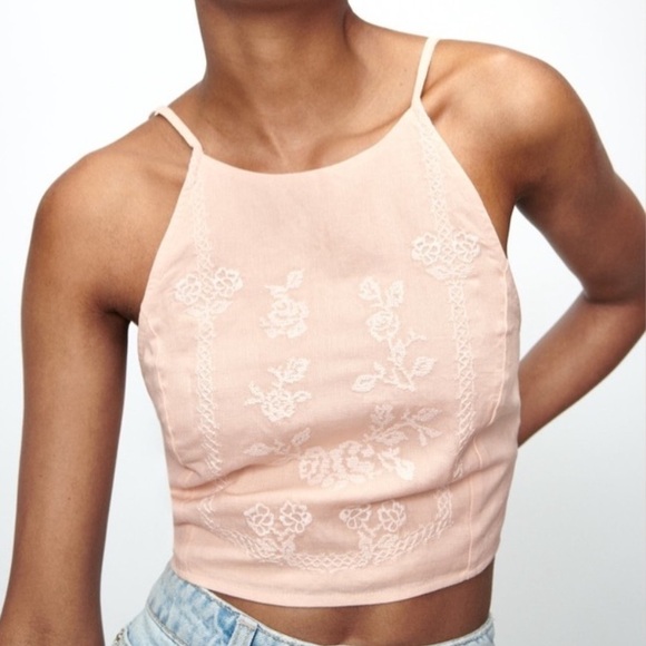 NWT Zara Embroidered Peach Halter Crop Top Small - Picture 1 of 11